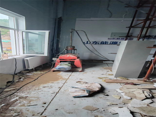 牟平地基基础下沉墙体裂缝加固注浆顶升施工